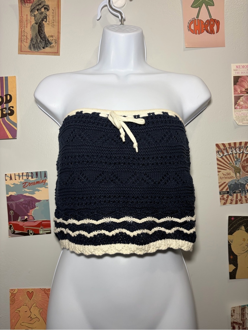 Hollister Navy and Cream Crochet Tube Top